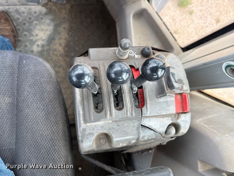 image for item EP0663 2007 Volvo L70F wheel loader