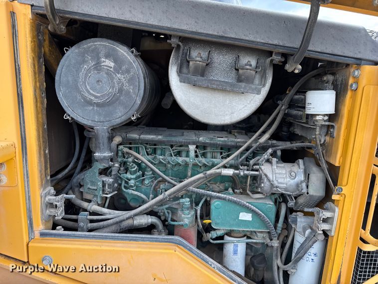 image for item EP0663 2007 Volvo L70F wheel loader