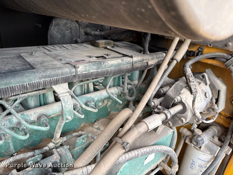 image for item EP0663 2007 Volvo L70F wheel loader