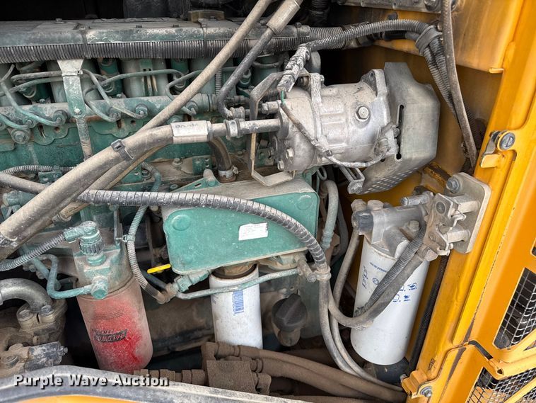 image for item EP0663 2007 Volvo L70F wheel loader