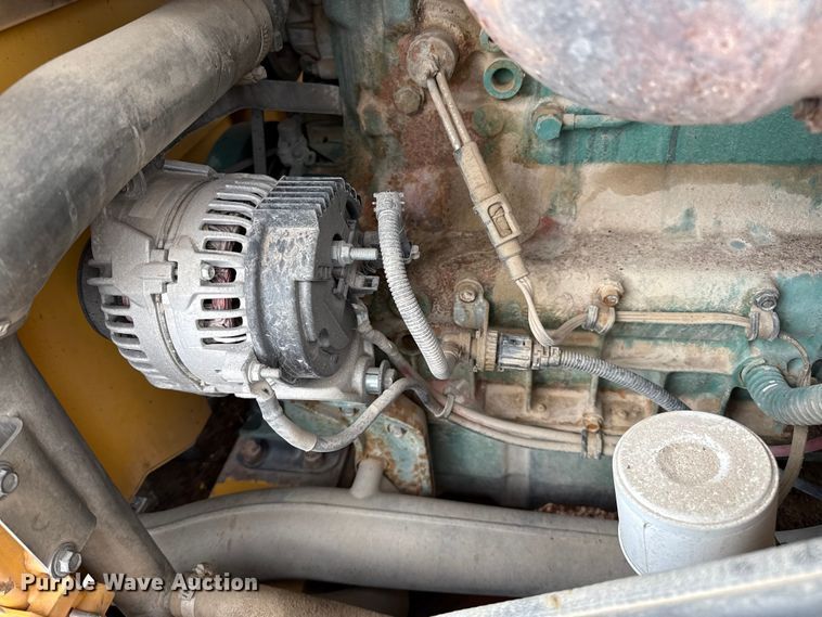 image for item EP0663 2007 Volvo L70F wheel loader