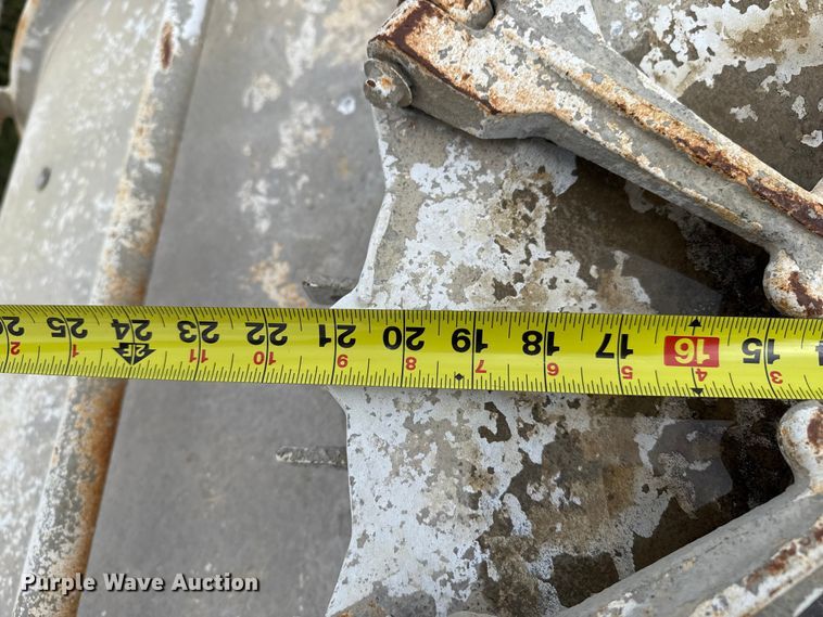 image for item EP0667 1965 Fruehauf pneumatic dry bulk trailer