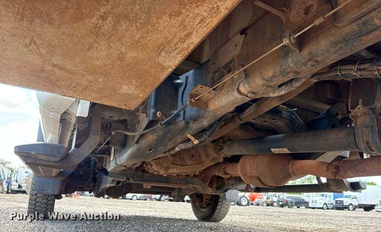 image for item EQ1465 2019 Ford   F550 bucket truck