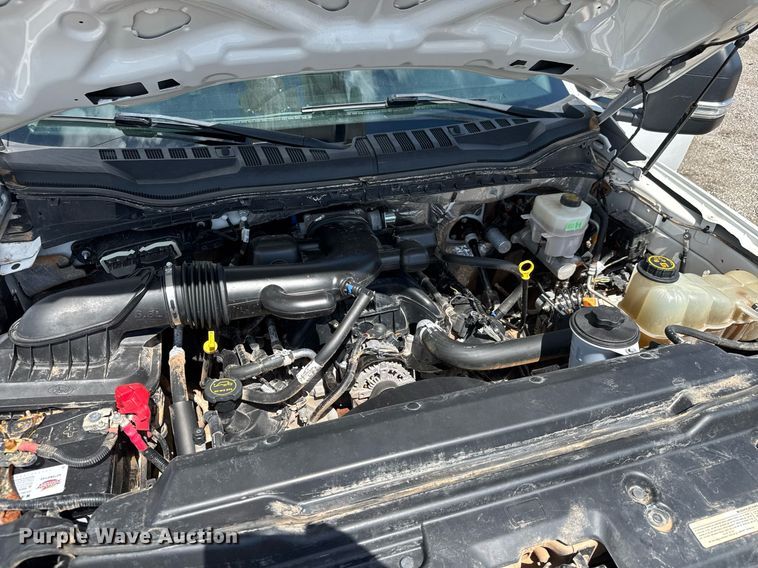 image for item EQ1465 2019 Ford   F550 bucket truck