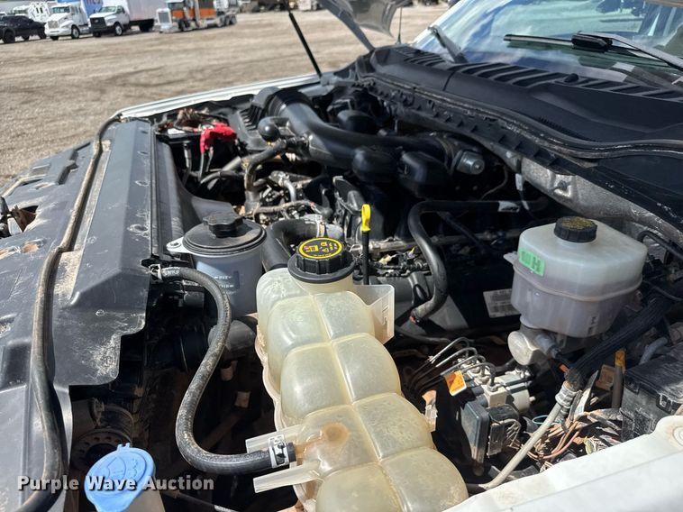 image for item EQ1465 2019 Ford   F550 bucket truck