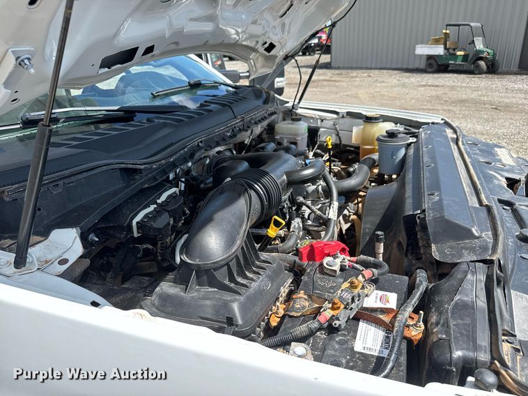 image for item EQ1465 2019 Ford   F550 bucket truck