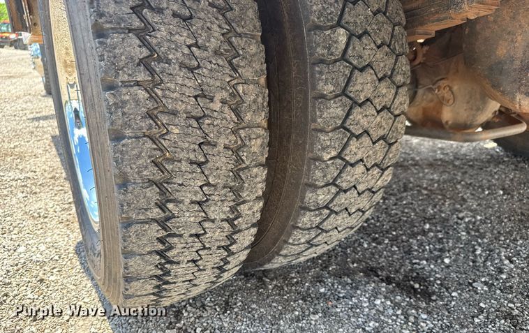 image for item EQ1465 2019 Ford   F550 bucket truck