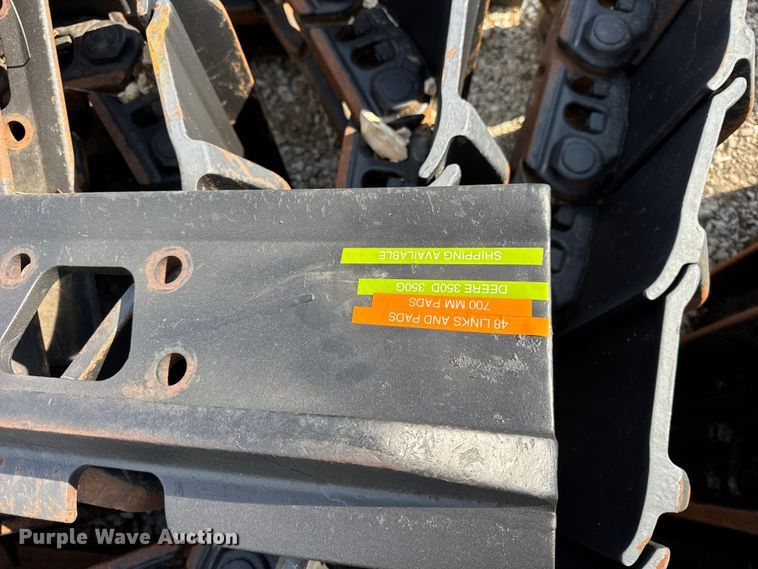 image for item ER0071 John Deere 350D 350G Excavator tracks