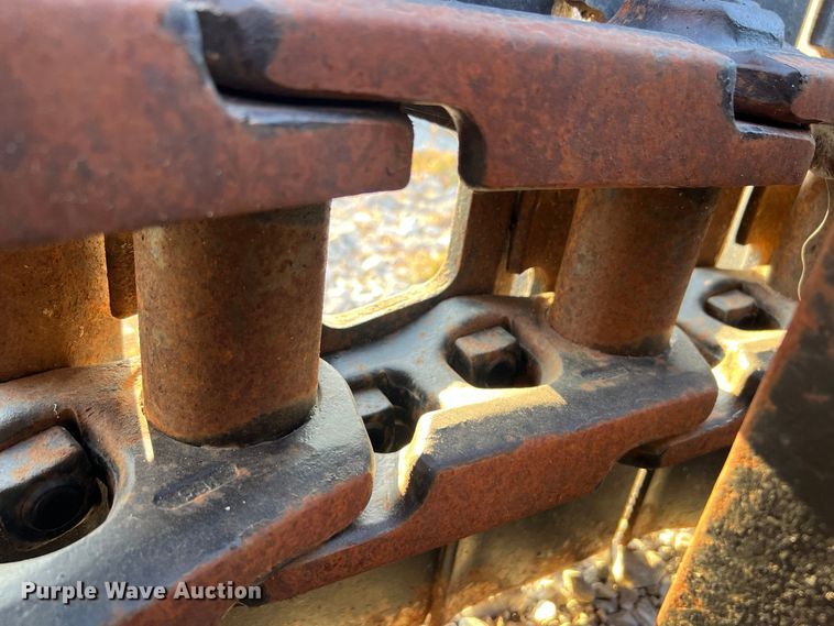 image for item ER0071 John Deere 350D 350G Excavator tracks