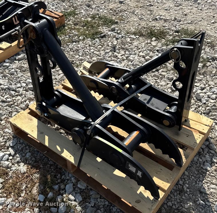 image for item ER0073 (2) 2023 Landhero mini excavator thumbs