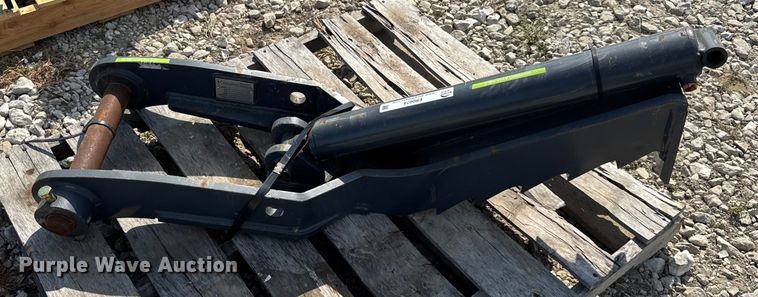 image for item ER0074 Paladin John Deere 410 J backhoe thumb