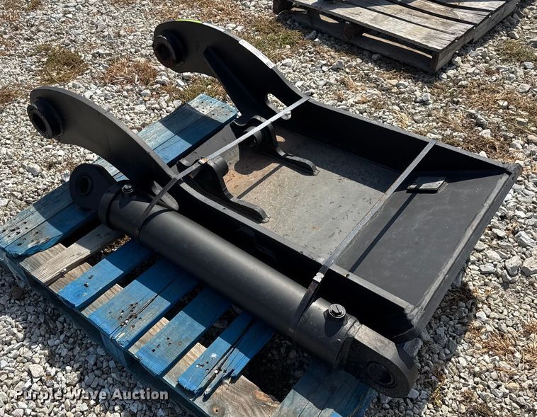 image for item ER0075 Paladin Kobelco SK170 excavator thumb