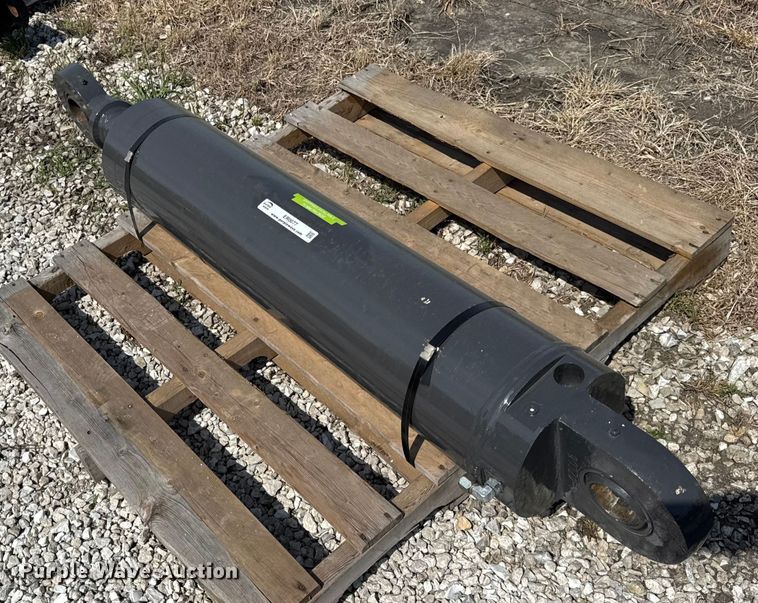 image for item ER0077 Hydraulic cylinder