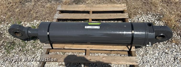 image for item ER0077 Hydraulic cylinder