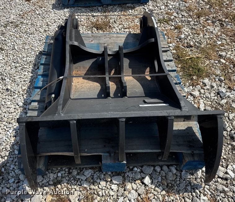 image for item ER0078 Paladin Thumb Body excavator thumb