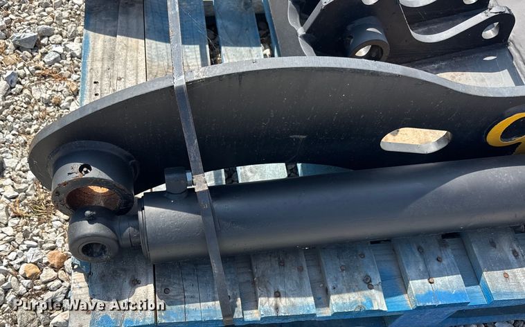 image for item ER0078 Paladin Thumb Body excavator thumb