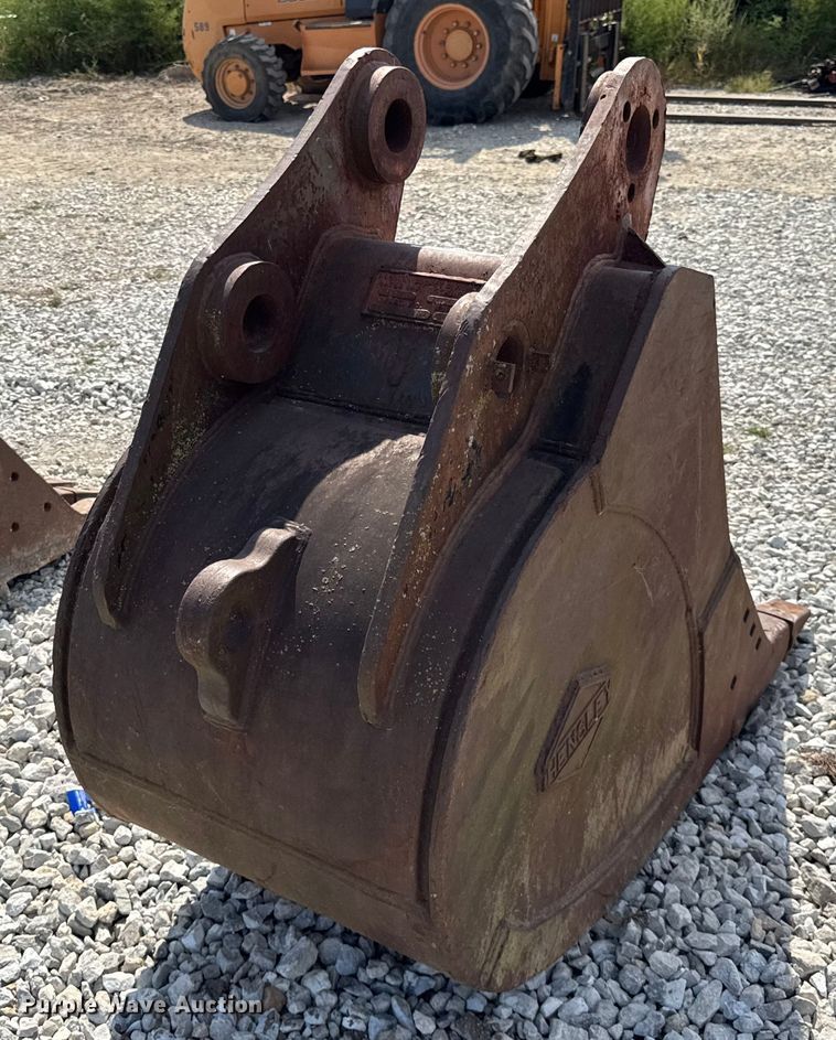 image for item ER0084 Hensley excavator bucket
