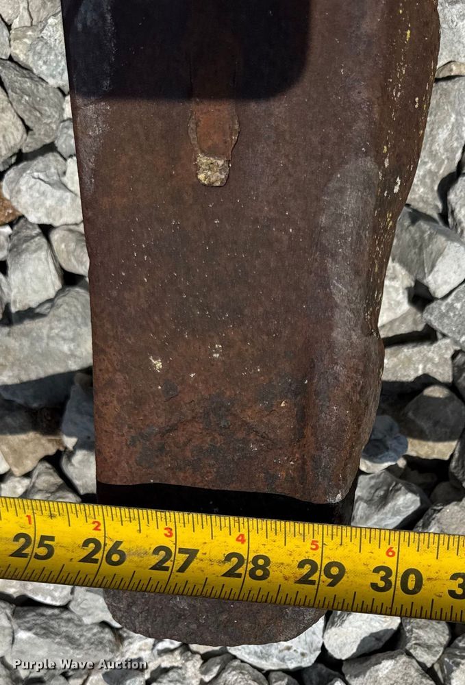 image for item ER0084 Hensley excavator bucket