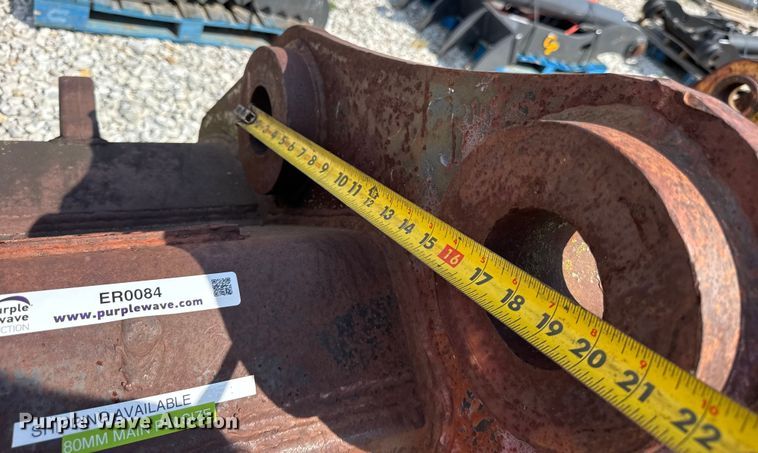 image for item ER0084 Hensley excavator bucket
