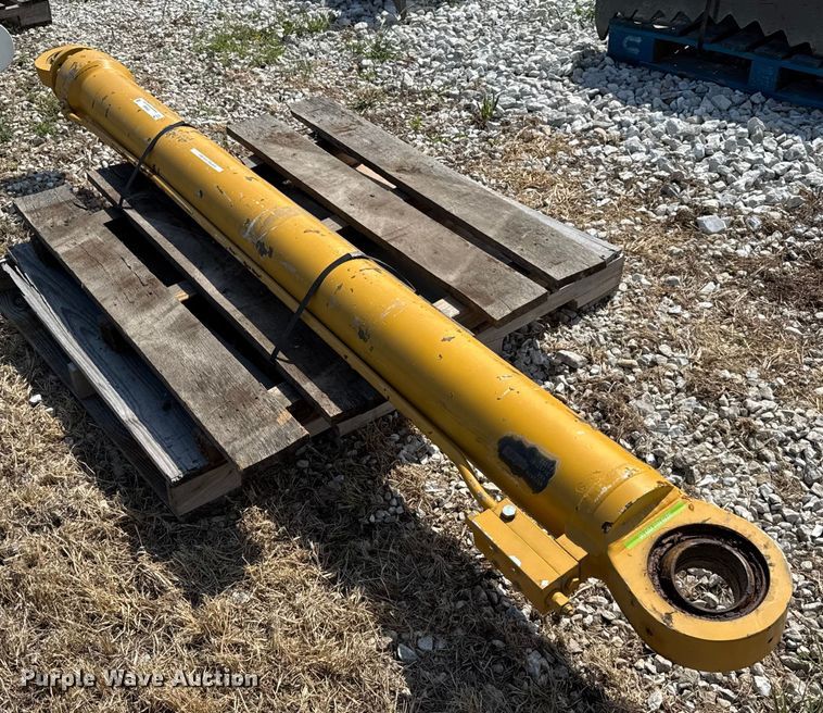 image for item ER0085 Sgolastra Cylinder Solutions hydraulic cylinder