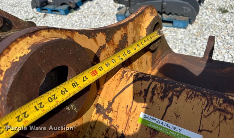 image for item ER0089 CF excavator bucket