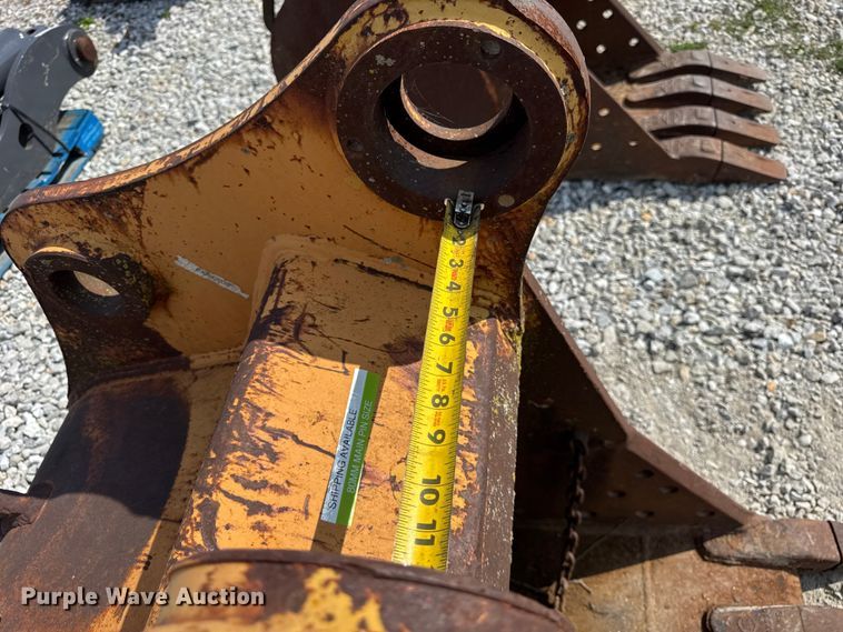 image for item ER0089 CF excavator bucket