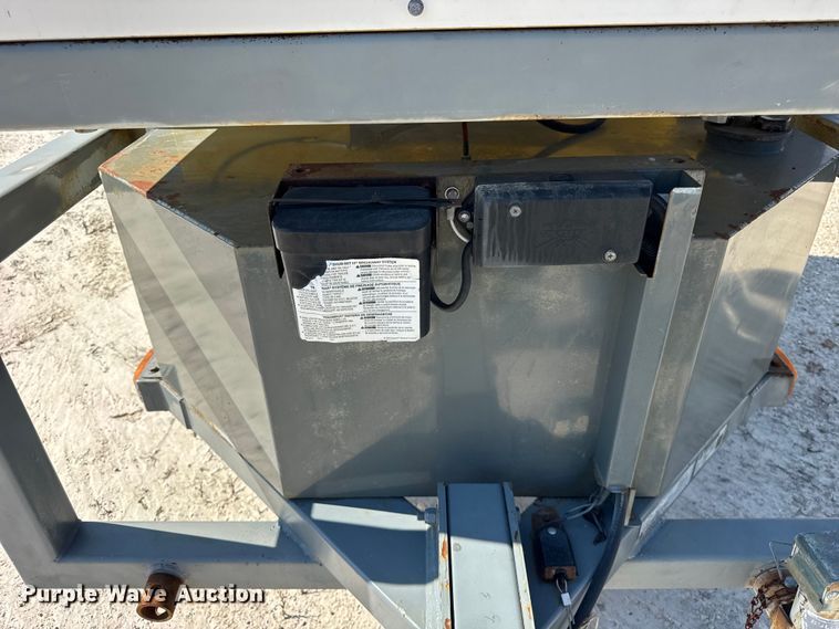 image for item ER0102 2014 Wacker Neuson Heater E1100  ground heater