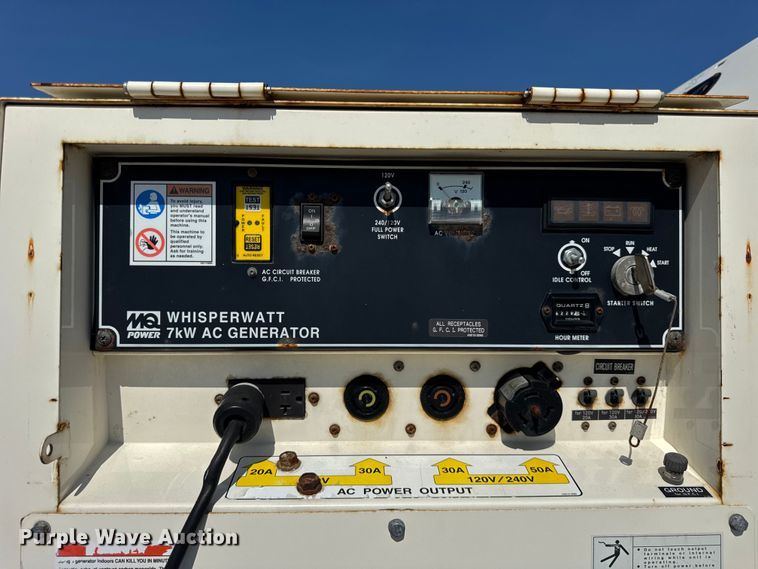 image for item ER0102 2014 Wacker Neuson Heater E1100  ground heater