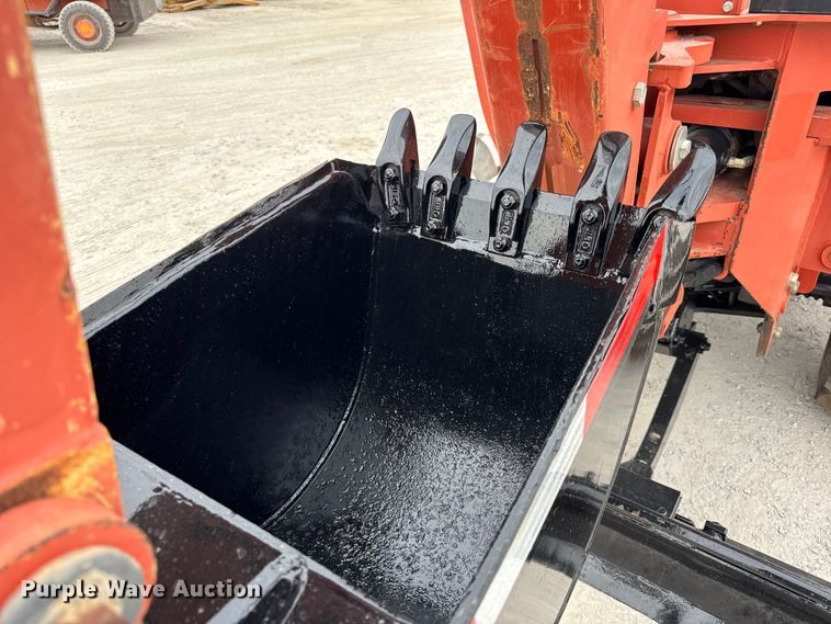 image for item ER0119 2010 Ditch Witch RT80 trencher