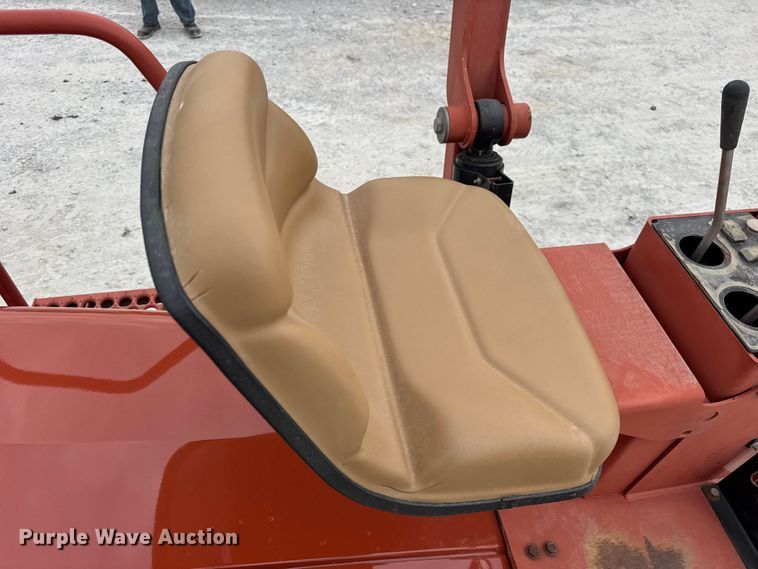 image for item ER0119 2010 Ditch Witch RT80 trencher