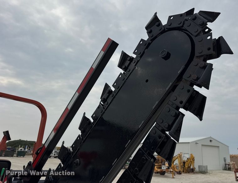 image for item ER0119 2010 Ditch Witch RT80 trencher