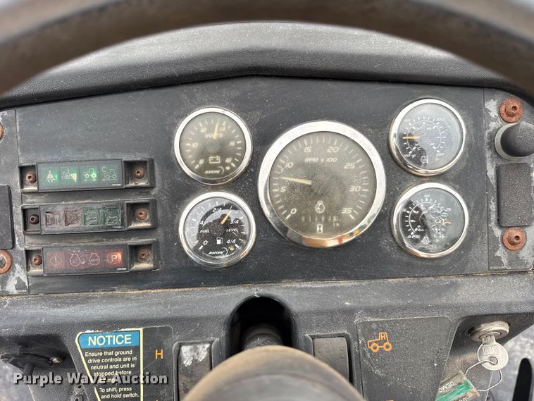 image for item ER0119 2010 Ditch Witch RT80 trencher