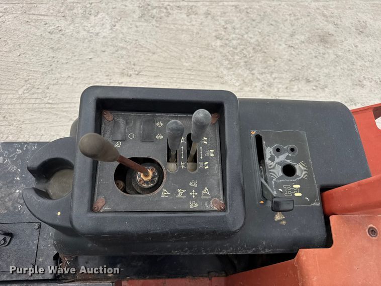 image for item ER0119 2010 Ditch Witch RT80 trencher