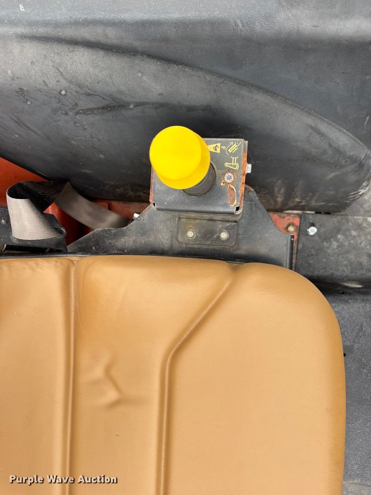 image for item ER0119 2010 Ditch Witch RT80 trencher