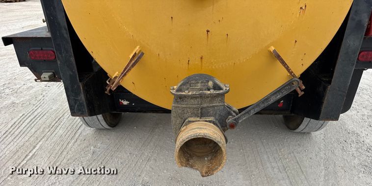 image for item ER0120 2012 Vermeer SDT 855 vacuum excavator