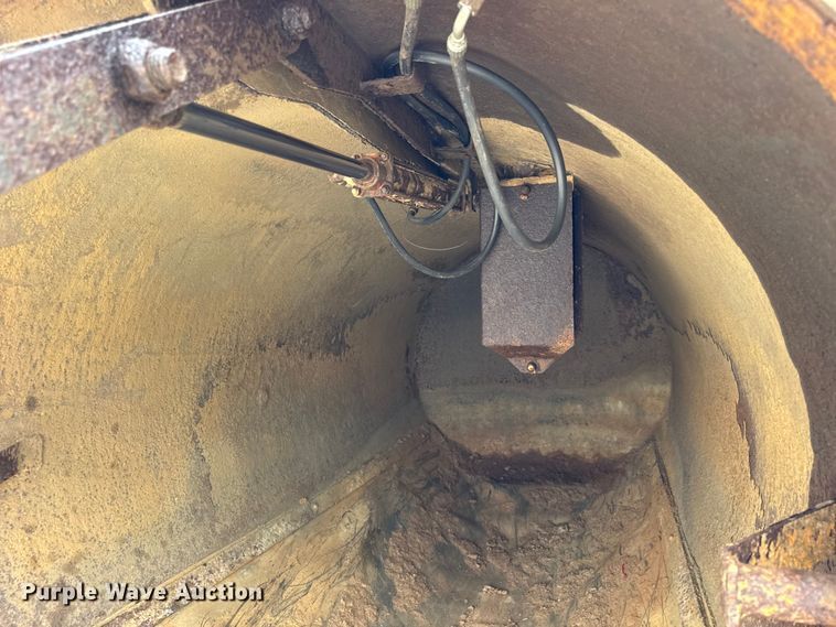 image for item ER0120 2012 Vermeer SDT 855 vacuum excavator