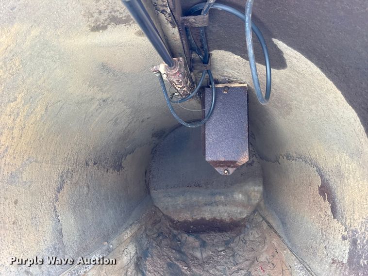 image for item ER0120 2012 Vermeer SDT 855 vacuum excavator