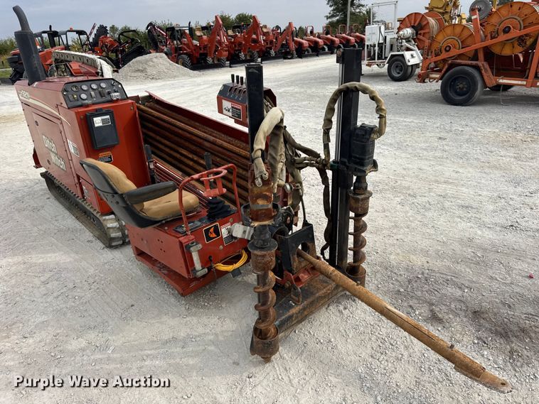 image for item ER0121 2005 Ditch Witch JT921S directional boring unit