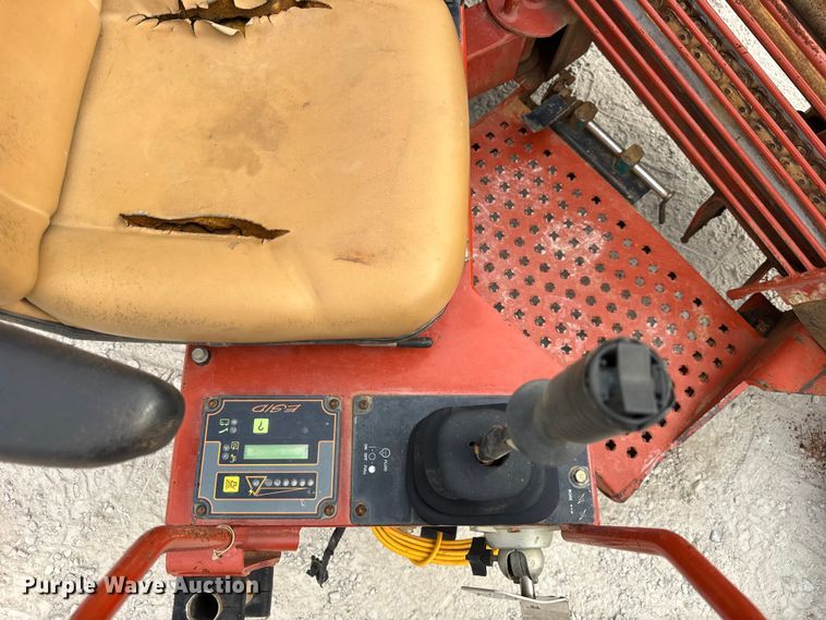 image for item ER0121 2005 Ditch Witch JT921S directional boring unit