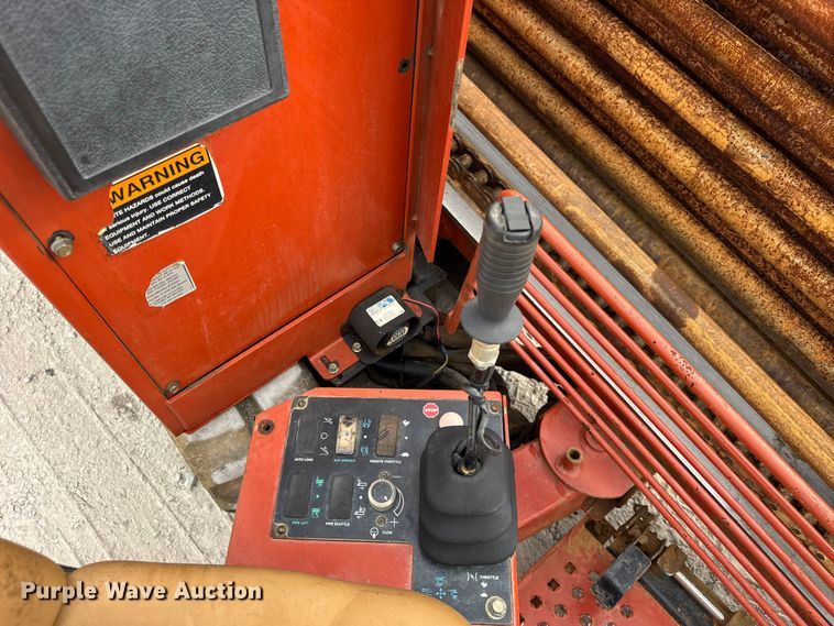 image for item ER0121 2005 Ditch Witch JT921S directional boring unit