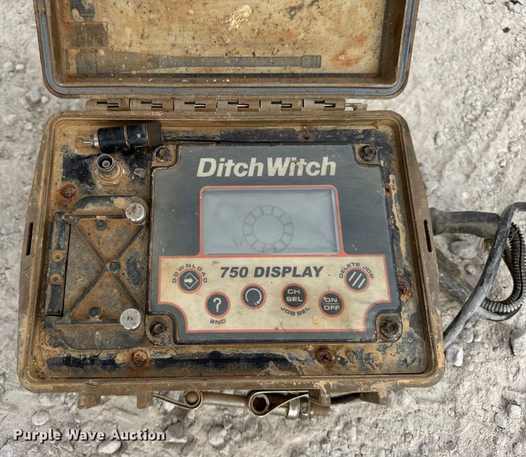 image for item ER0121 2005 Ditch Witch JT921S directional boring unit