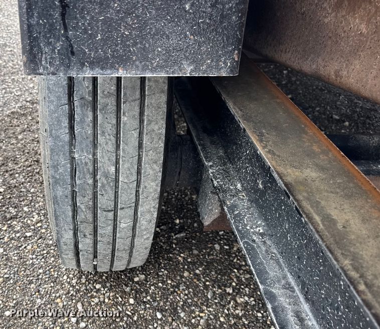 image for item ER0124 2010 Belshe TB14 tilt deck equipment trailer