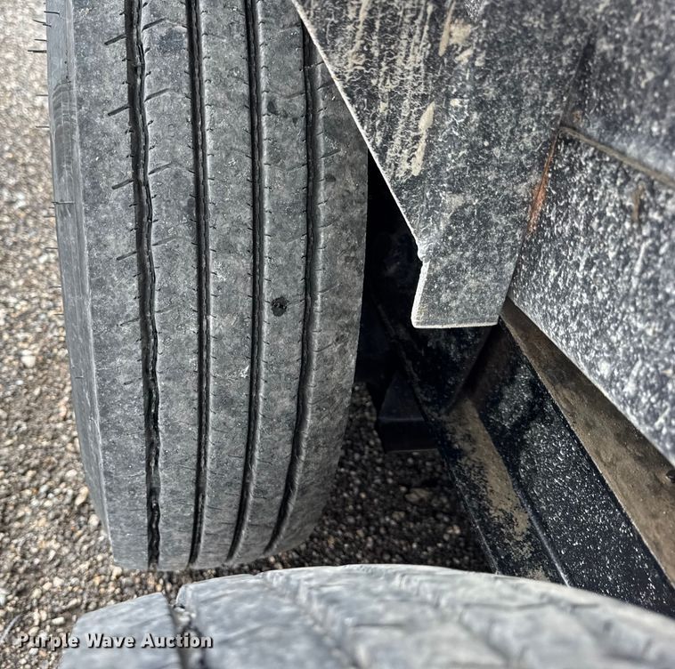 image for item ER0124 2010 Belshe TB14 tilt deck equipment trailer