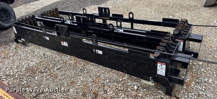 image for item ER0125 Vermeer 24x40 series II (2) Vermeer 24x40 series II rod racks