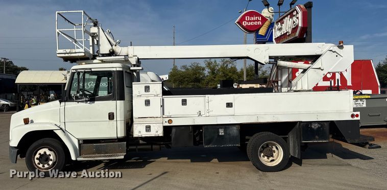 image for item ER0128 2001 Freightliner FL50 bucket truck