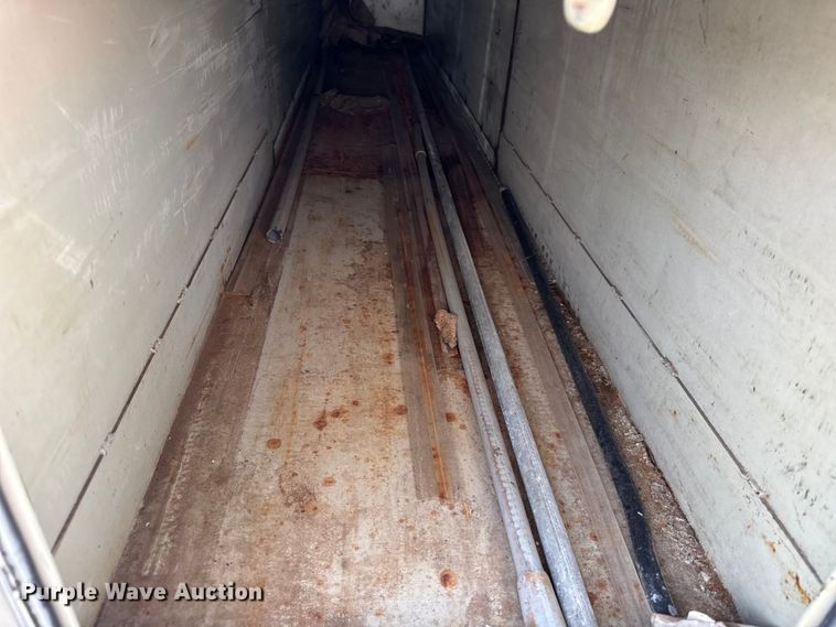 image for item ER0128 2001 Freightliner FL50 bucket truck