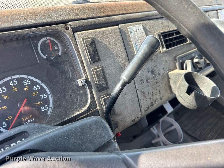 image for item ER0128 2001 Freightliner FL50 bucket truck