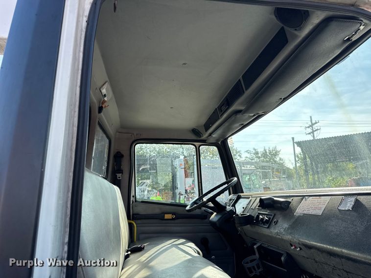 image for item ER0128 2001 Freightliner FL50 bucket truck