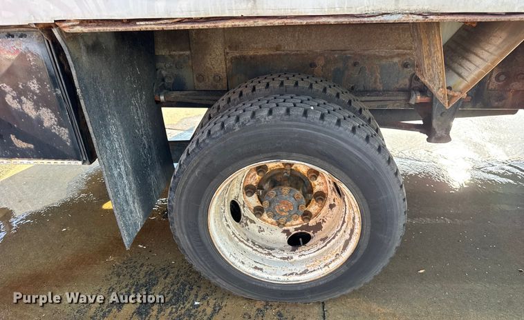 image for item ER0128 2001 Freightliner FL50 bucket truck