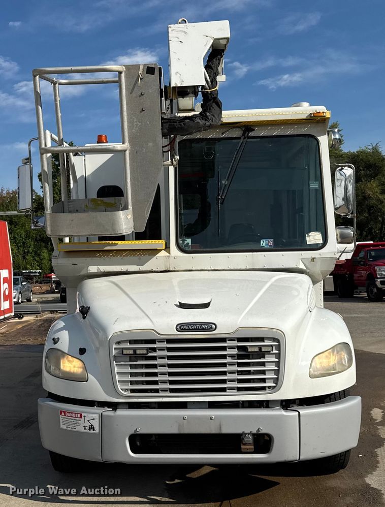 CAMIóN CON CANASTILLA 2009 FREIGHTLINER ALTEC